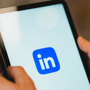 Étudiants : comment se démarquer et construire un réseau professionnel sur Linkedin