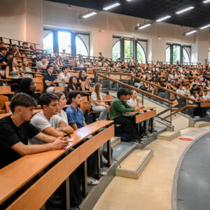 École Toulouse School of Management 17
