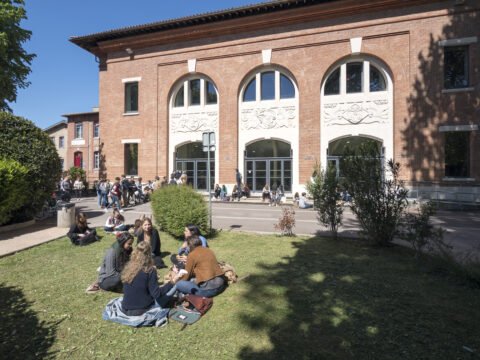 École Toulouse School of Management 16