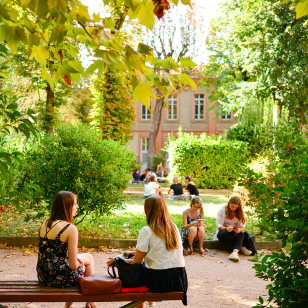 École Toulouse School of Management 20