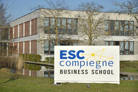 école ESC Compiègne 1