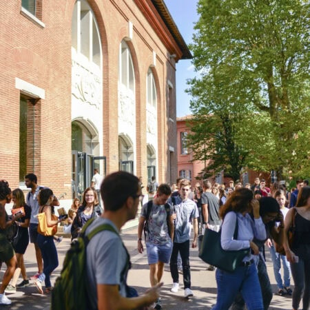 École Toulouse School of Management 18