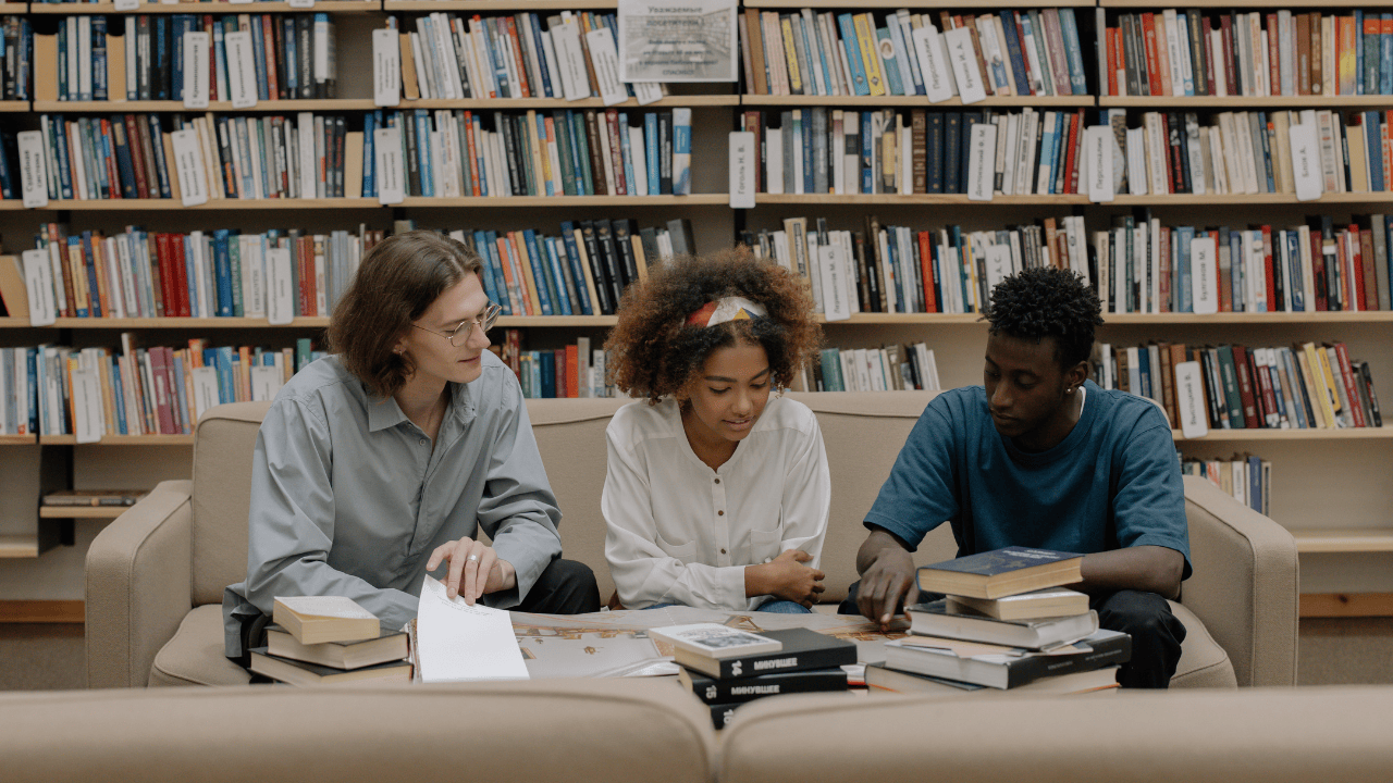 Etudiants en révisions