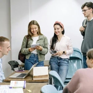 BTS Communication