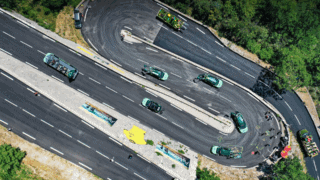 Sur la caravane du Tour de France