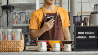 Les jobs d'étés sont l'école de la vie.