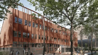 Des lunettes posées sur un livre