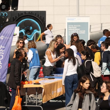 École CY Cergy Paris Université 8