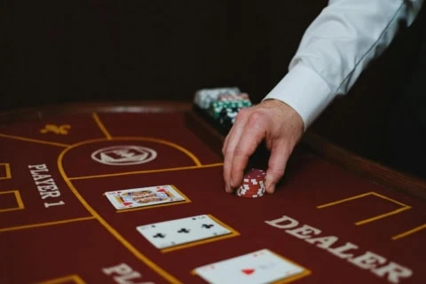 Croupier dans un casino