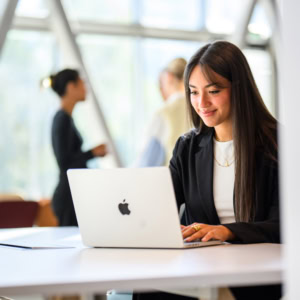 École KEDGE Business School 2