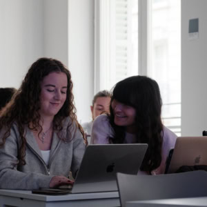 Ecole Paris School of Luxury 6