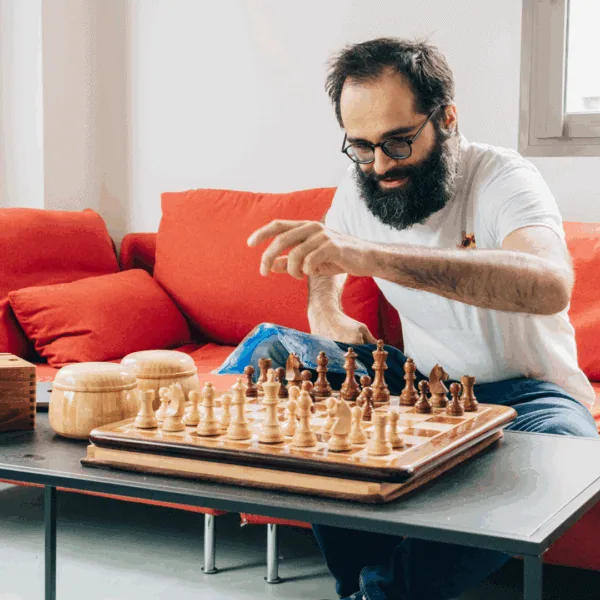 Charles de Fréminville, dans les locuax de Mistral AI.