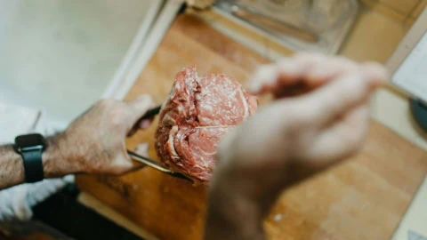 boucher coupe viande