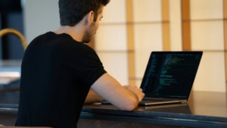 personne code ordinateur