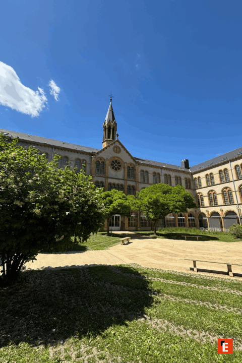 École Ensemble scolaire Jean XXIII 13