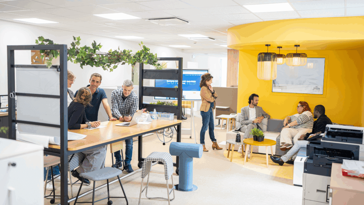 À l'intérieur de l'incubateur SquareLab.