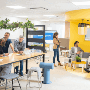 À l'intérieur de l'incubateur SquareLab.