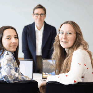 Les étudiants de l'école Sup de V.