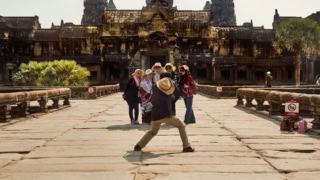 Personne qui prend des touristes en photo