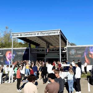 L'entrée d'un des campus de l'ECM