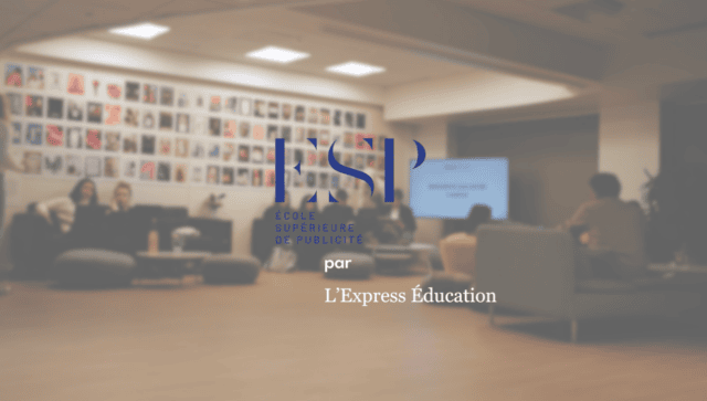 Lounge créatif de l’École Supérieure de Publicité, espace collaboratif moderne.