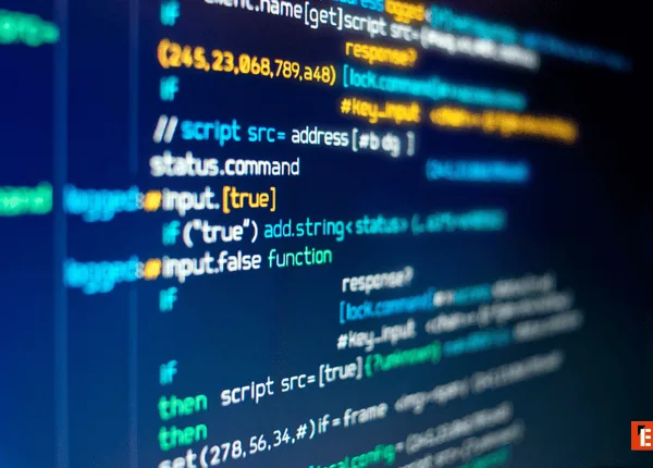 Écran en gros plan affichant code source coloré pour développement web et programmation.