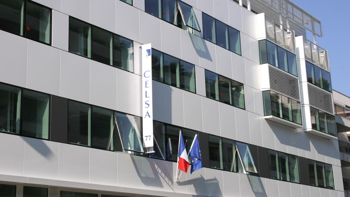 Façade moderne du CELSA, concours du CELSA et admission CELSA.