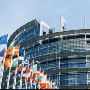 35 pays sont dans le programme Erasmus+.